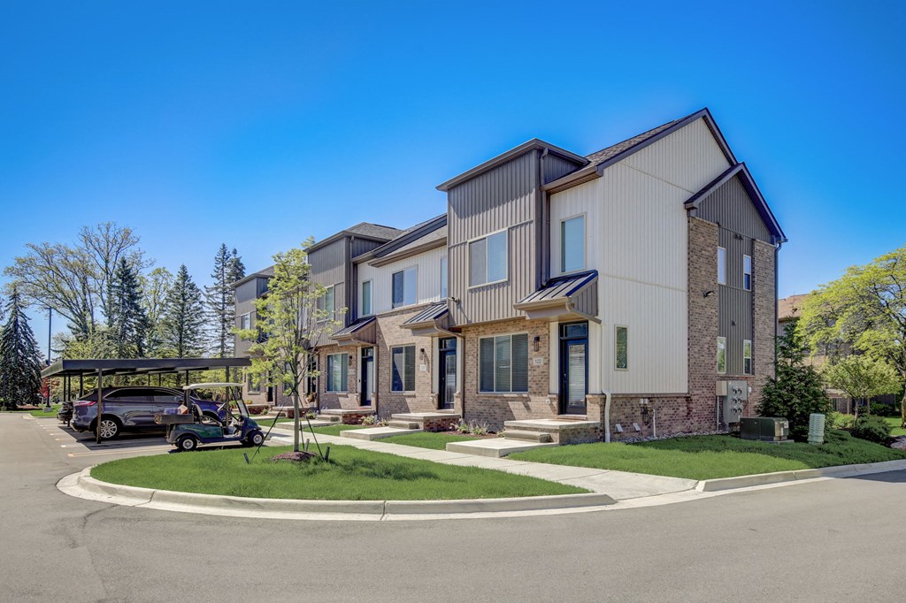 Maple Place Apartments, 28509 Franklin Road, Southfield, MI RentCafe